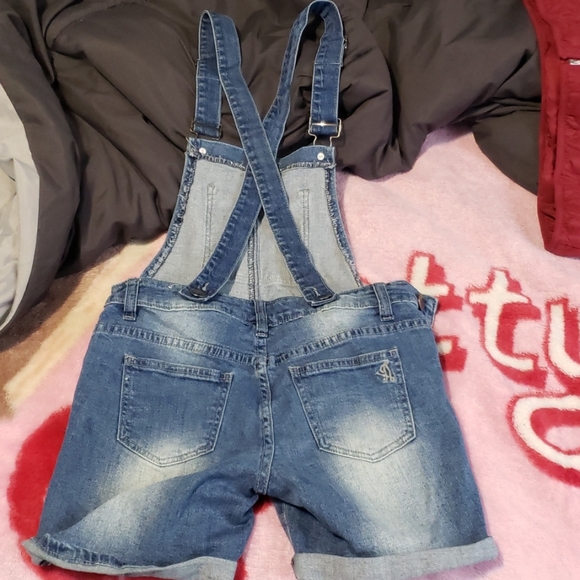 Overalls - Picture 5 of 7
